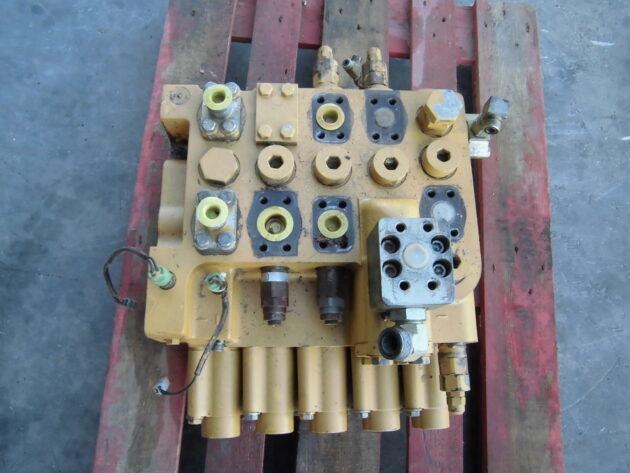 CATERPILLAR   345BL  165-9586 - DISTRIBUIDOR DE 5 CARRETES