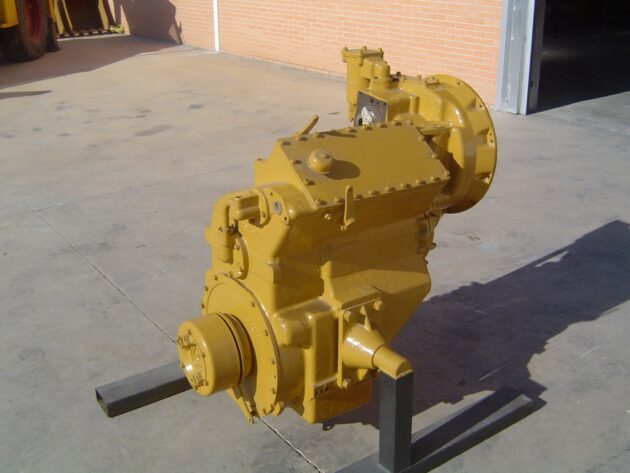 CATERPILLAR   950A  5S-4401 - SERVOTRANSMISIÓN - Imagen 3