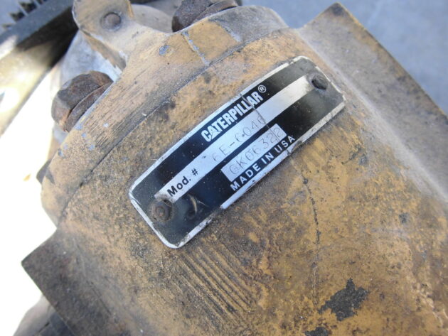 CATERPILLAR  963B  6E-6046 - BOMBA DE VENTILADOR Y PILOTAJE - Imagen 6