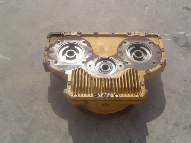 CATERPILLAR  963C  183-4845 * - CAJA DE TRANSFERENCIAS