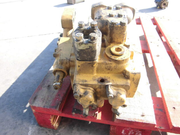CATERPILLAR   963C  129-6614 - DISTRIBUIDOR DE PALA - Imagen 3