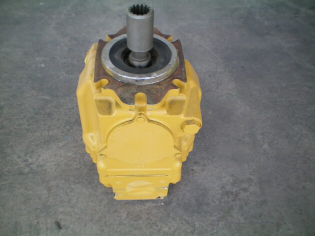 CATERPILLAR  966G  167-1153 - BOMBA DE DIRECCIÓN - Imagen 5