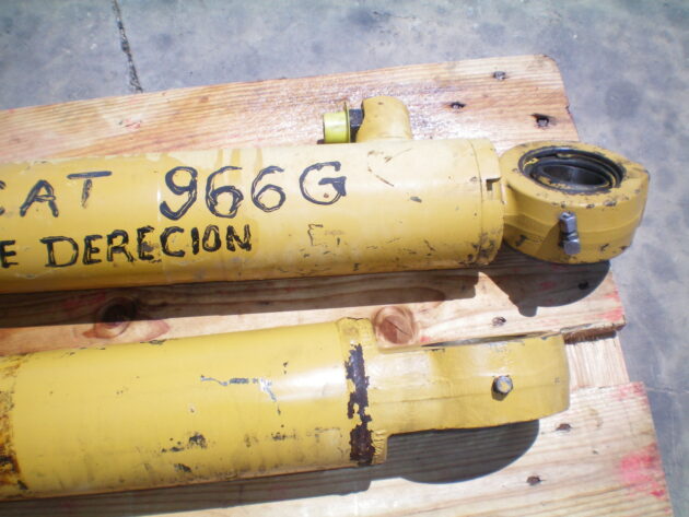 CATERPILLAR  966G - 135-4688 - STEERING CYLINDER - Image 3