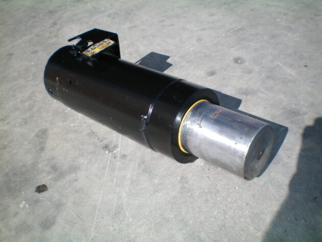 CATERPILLAR   350L  7Y-1635 - TENSOR DE CADENA - Imagen 3