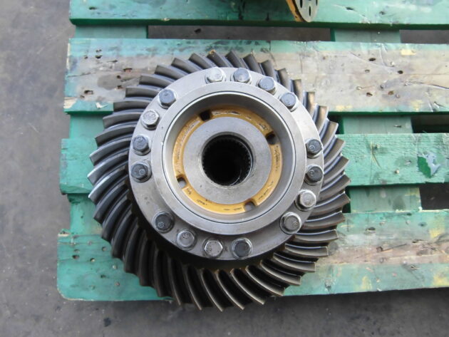 KOMATSU   WA3803  423-22-27101 - GRUPO DIFERENCIAL DELANTERO - Imagen 3