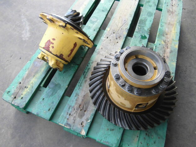 KOMATSU   WA3803  423-22-27101 - GRUPO DIFERENCIAL DELANTERO - Imagen 4