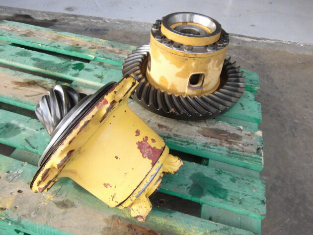 KOMATSU   WA3803  423-22-27101 - GRUPO DIFERENCIAL DELANTERO