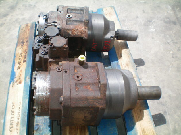 CATERPILLAR   350L  126-2046 - MOTOR DE TRANSLACIÓN AA4VSE250HZ - Imagen 3