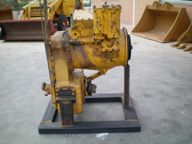 CATERPILLAR   980   - SERVOTRANSMISIÓN - Imagen 3