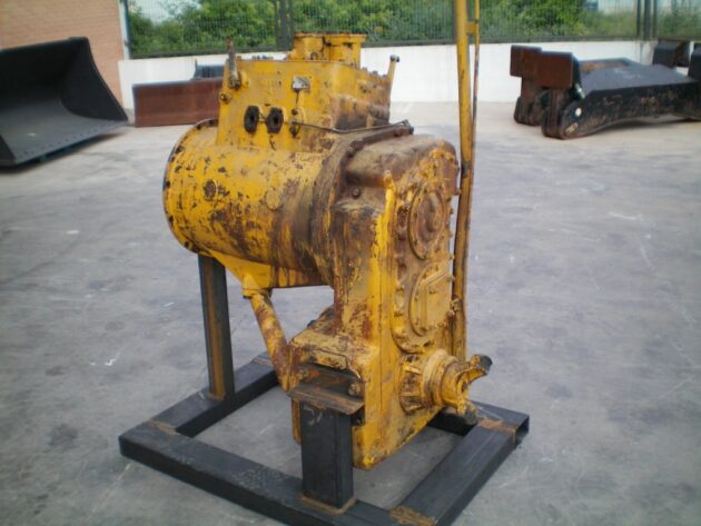 CATERPILLAR   980   - SERVOTRANSMISIÓN - Imagen 6