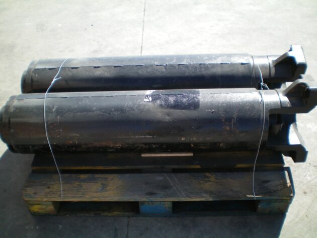 CATERPILLAR   365BL  136-2431 - MUELLE TENSOR DE CADENA