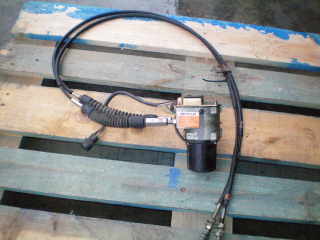 CATERPILLAR   375ME  7Y-5468 - MOTOR DE ACELERACIÓN CON CABLES - Imagen 4