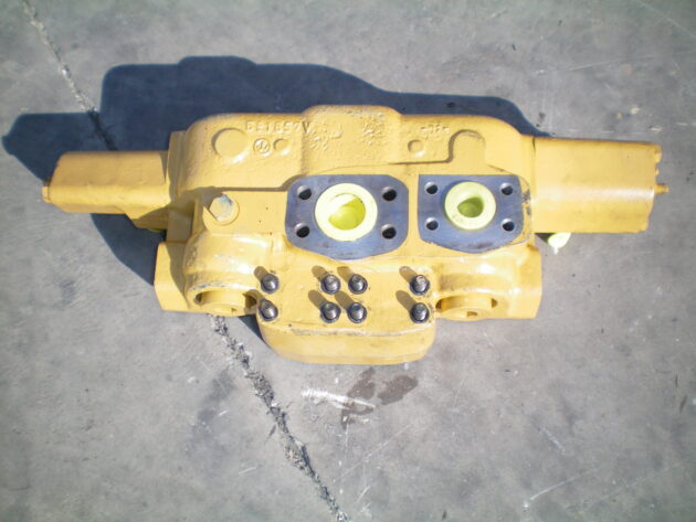 CATERPILLAR   375ME  6E-5788 - TACO DE VÁLVULAS DEL MOTOR DE GIRO