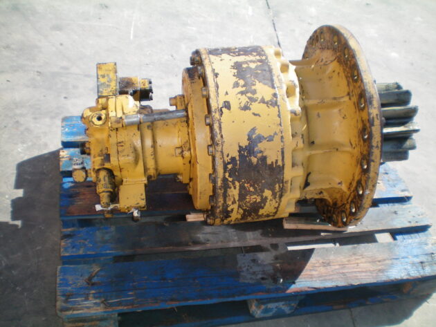 CATERPILLAR   375ME  105-7275 - MOTOR DE GIRO - Imagen 6