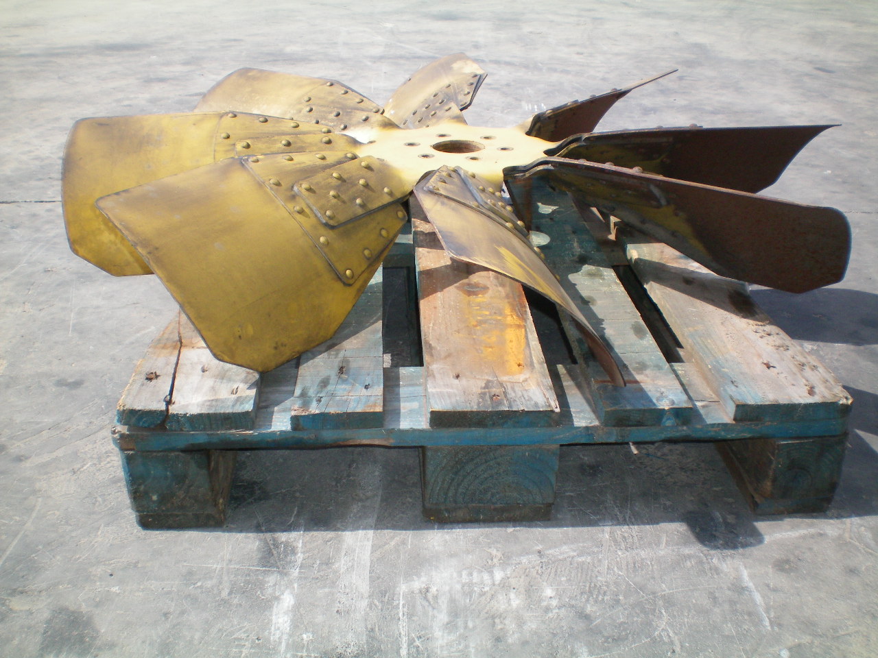 CATERPILLAR 375ME 135-9131 - ASPAS DEL VENTILADOR - Imagen 2