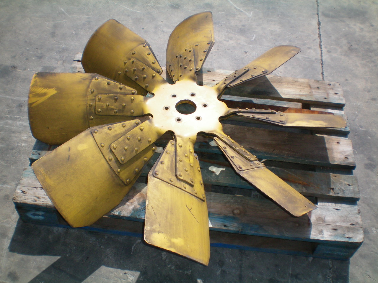 CATERPILLAR 375ME 135-9131 - ASPAS DEL VENTILADOR