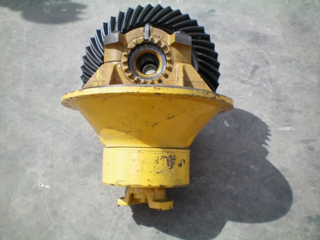 KOMATSU  WA420-1  424-23-10073 - GRUPO DIFERENCIAL TRASERO - Imagen 2