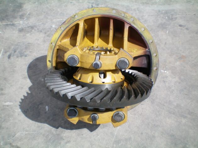KOMATSU  WA420-1  424-23-10073 - GRUPO DIFERENCIAL TRASERO - Imagen 3