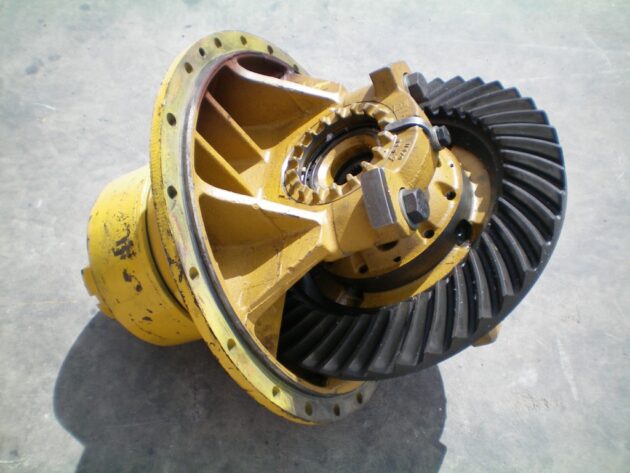 KOMATSU  WA420-1  424-23-10073 - GRUPO DIFERENCIAL TRASERO