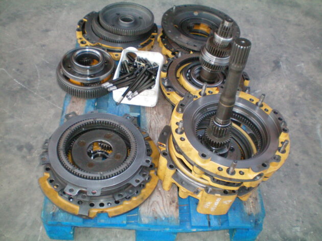 KOMATSU   WA4201   - CONJUNTO DE EMBRAGUES - Imagen 2