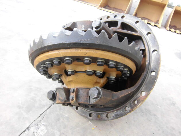 KOMATSU   WA4701  421-22-11090 - GRUPO DIFERENCIAL DELANTERO - Imagen 3