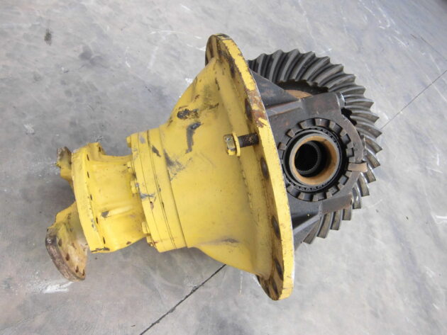 KOMATSU   WA4701  421-22-11090 - GRUPO DIFERENCIAL DELANTERO