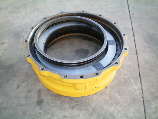 KOMATSU   WA4703H  421-33-21230 - CARCASA PISTÓN DE FRENO CON PLATOS Y FRENOS
