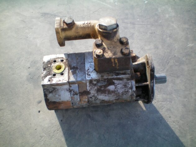 CATERPILLAR   980C  9T-5199 - BOMBA DE HIDRAULICOS