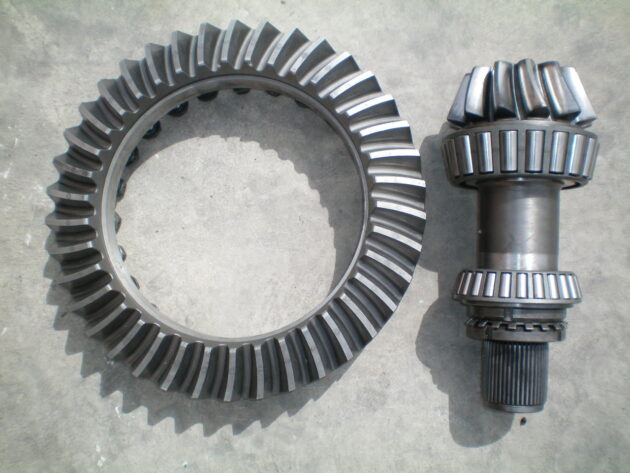 CATERPILLAR   980C  2V-3687 - CORONA DEL GRUPO DIFERENCIAL - Imagen 3