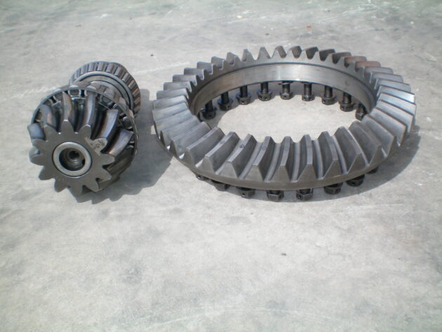 CATERPILLAR   980C  2V-3687 - CORONA DEL GRUPO DIFERENCIAL - Imagen 4