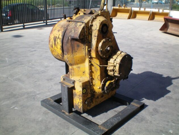 CATERPILLAR   988  8S-0570 - SERVOTRANSMISIÓN - Imagen 2