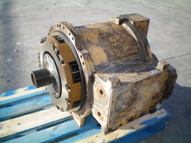 CATERPILLAR   988B  3P-3057 - SERVOTRANSMISIÓN - Imagen 2