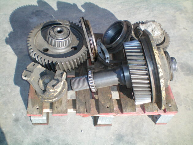 CATERPILLAR   988B  3P-3355 - PIÑONAJE DE CAJA DE TRANSFERENCIAS - Imagen 3