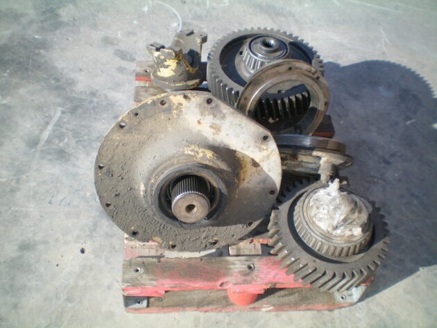 CATERPILLAR   988B  3P-3355 - PIÑONAJE DE CAJA DE TRANSFERENCIAS - Imagen 4