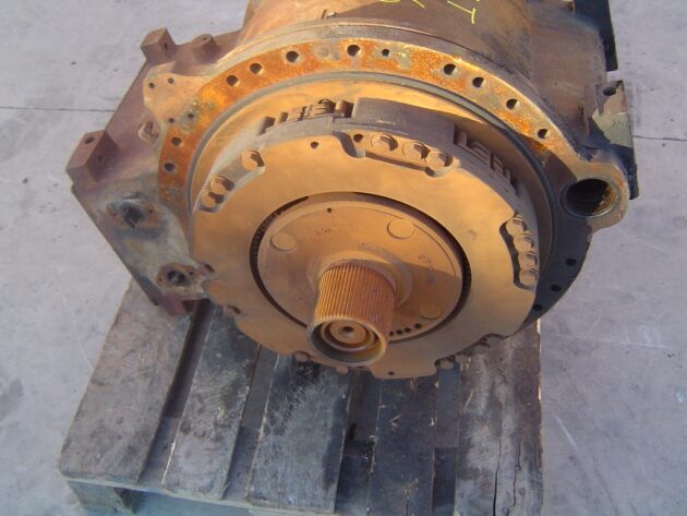 CATERPILLAR   826C  9W-8392 - SERVOTRANSMISIÓN CON CONVERTIDOR - Imagen 6
