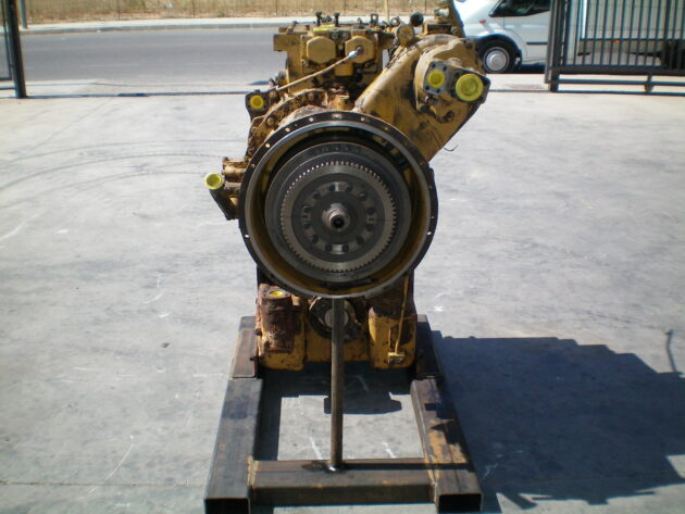 CATERPILLAR   826C  9W-8392 - SERVOTRANSMISIÓN CON CONVERTIDOR - Imagen 8