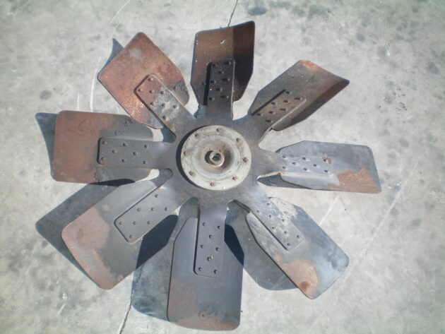 CATERPILLAR   826G  137-4238 - ASPAS DE VENTILADOR - Imagen 3