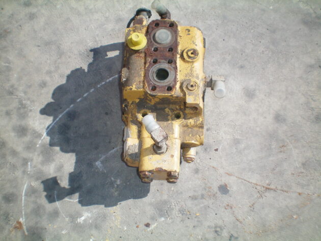 CATERPILLAR   826G  118-2248 - DISTRIBUIDOR DE PALA - Imagen 5