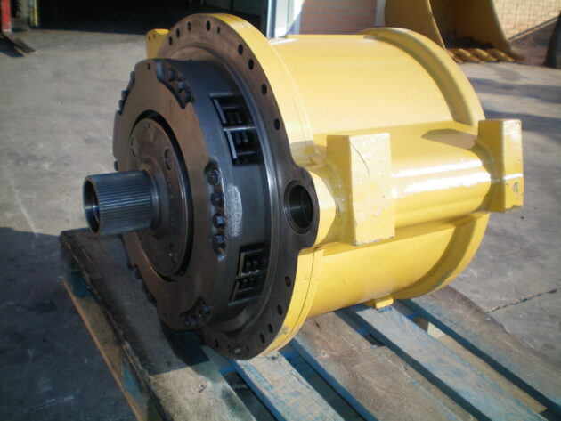 CATERPILLAR   826G  7G-5851 - SERVOTRANSMISIÓN - Imagen 3