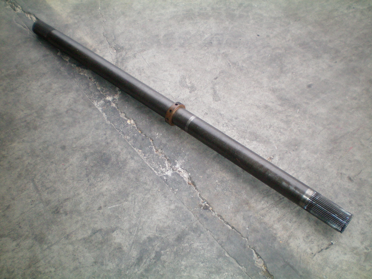 KOMATSU WA500-1 425-22-12410 - PALIER DELANTERO DERECHO