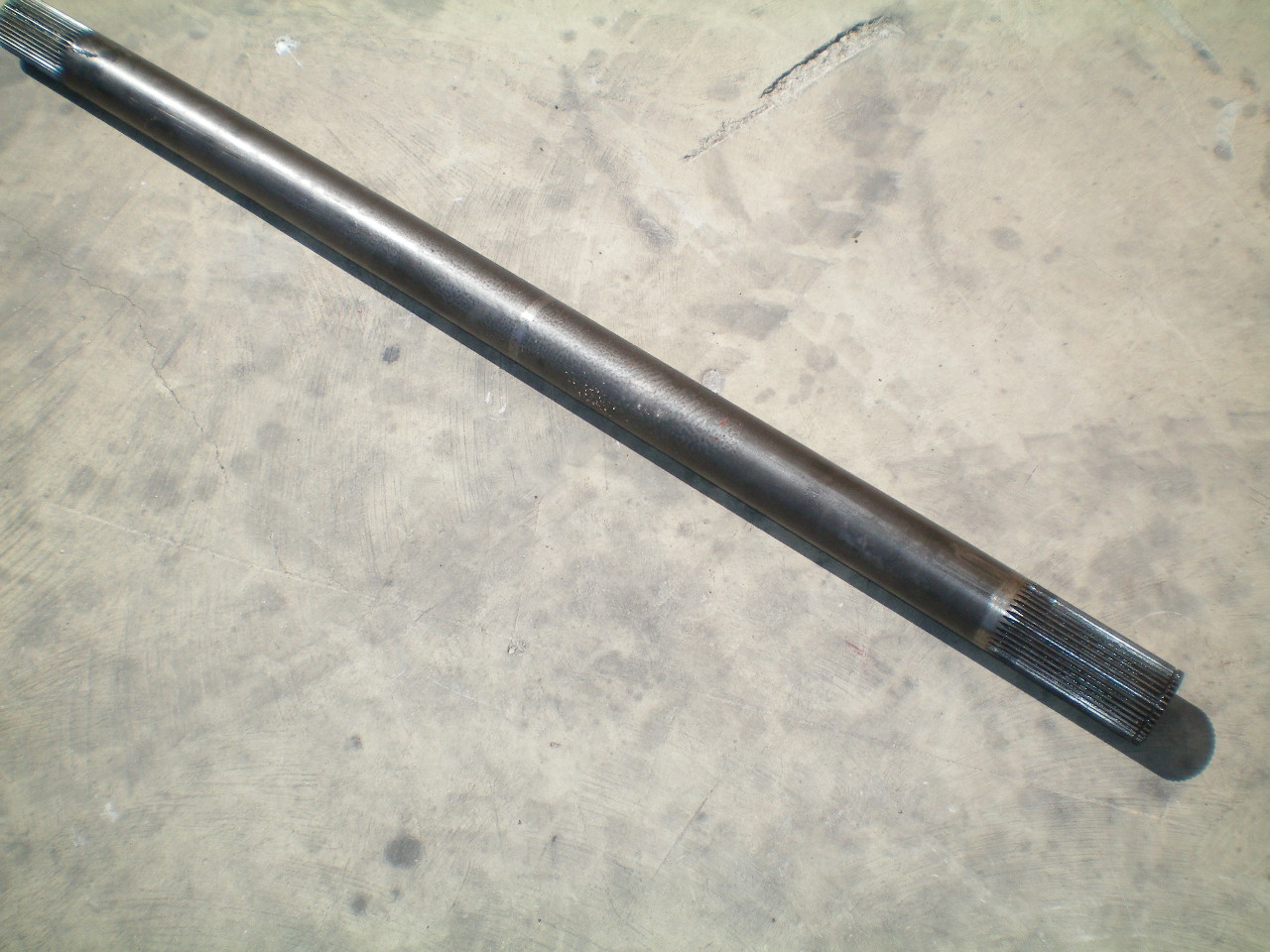 KOMATSU WA500-1 425-22-12440 - PALIER DELANTERO IZQUIERDO