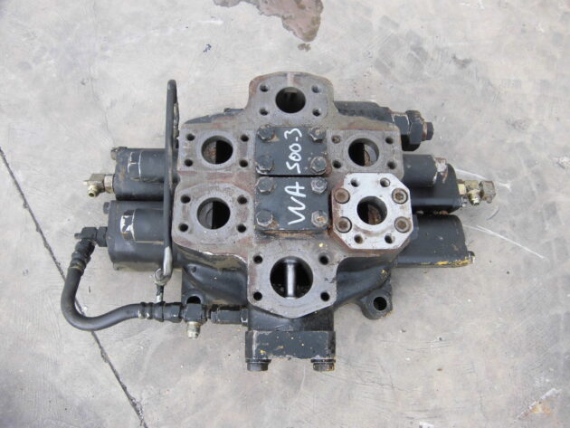 KOMATSU   WA5003  709-12-11903 - DISTRIBUIDOR DE 2 CARRETES