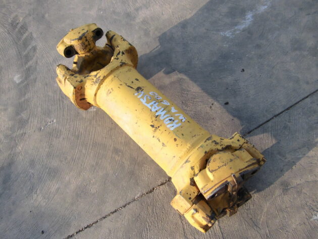 KOMATSU  WA600-1  426-20-14110 - TRANSMISIÓN - Imagen 2