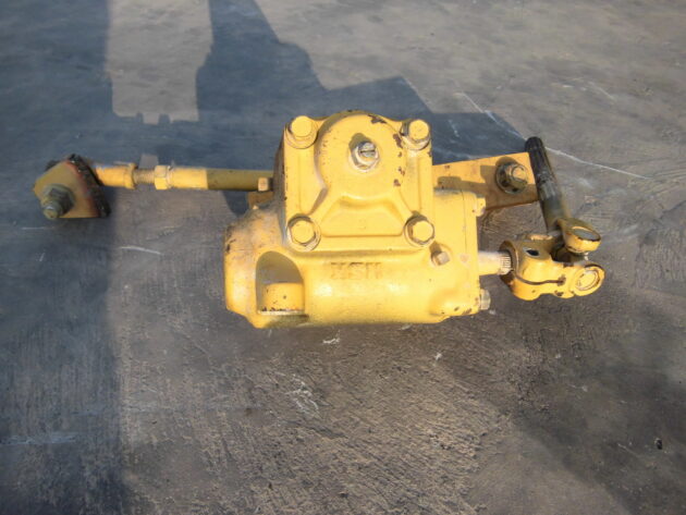 KOMATSU   WA6001  421-64-15500 (*) - CAJA DE DIRECCIÓN