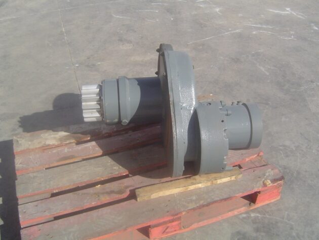AKERMAN  EC230B  14233392 - REDUCTOR DE GIRO - Imagen 3