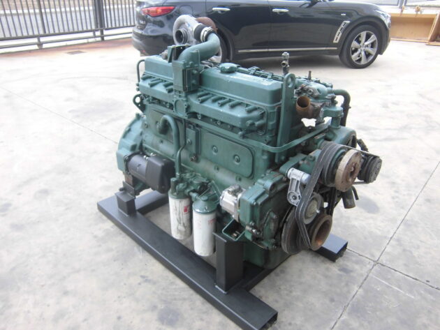 AKERMAN  EC300  15003913 - MOTOR TÉRMICO VOLVO TD71GE CON PARTE ELÉCTRICA - Imagen 5