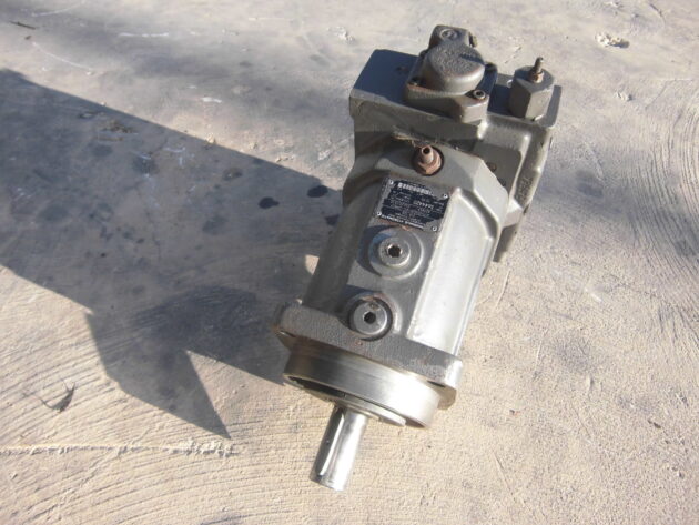AKERMAN  EC300  14214128 - BOMBA DE GIRO A7V055 - Imagen 2