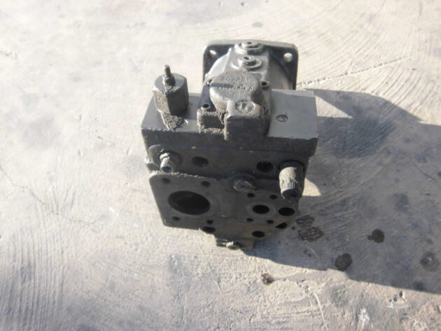 AKERMAN  EC300  14214128 - BOMBA DE GIRO A7V055 - Imagen 4
