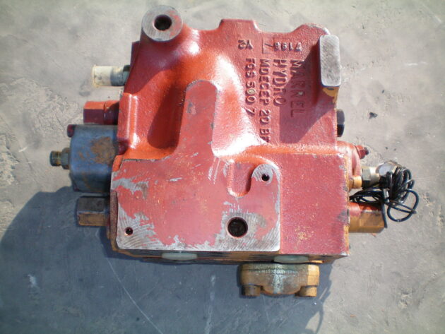 CASE   61P   - DISTRIBUIDOR DE MARTILLO - Imagen 3