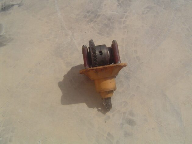 CASE   580G  E-44911 - GRUPO DIFERENCIAL DELANTERO - Imagen 3